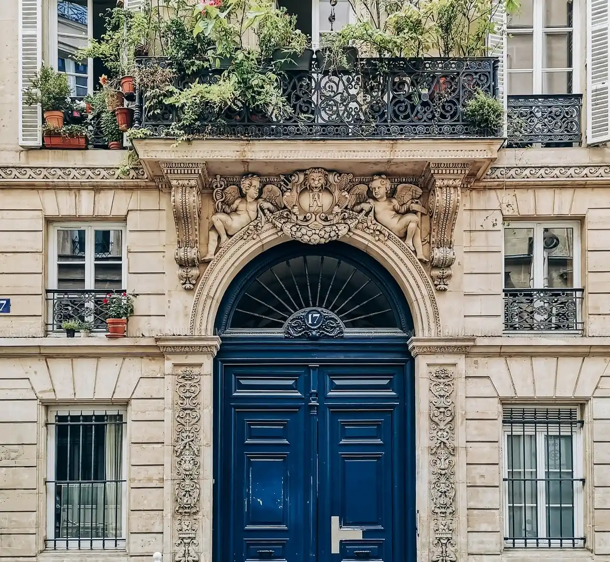 Image from Le Journal de la Maison: 🌅 Bonjour à tous ! Quelles surprises nous réserve ce lundi 9 juin ? D...