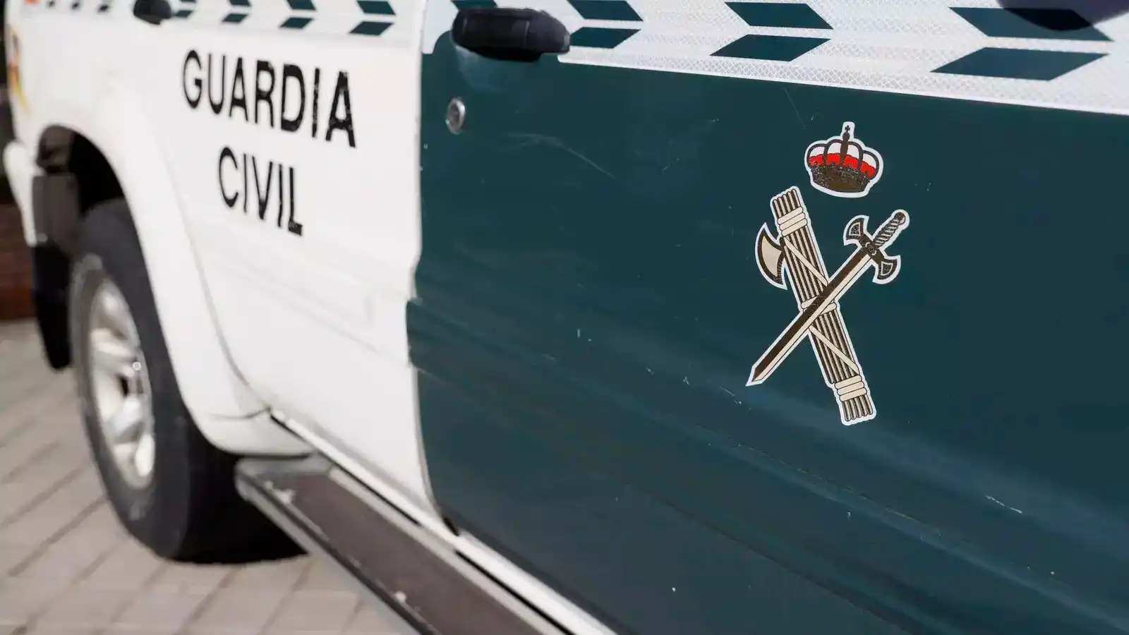 Image from Diario de Cádiz: 🏥Guardias civiles de Paterna han auxiliado esta tarde a *un bebé que ...