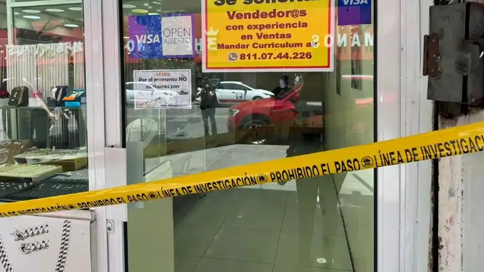 Image from TELEDIARIO MONTERREY📺🔵 #CercaDeTi: 🫣 ¡Se hizo pasar por cliente! Hombre roba 1 mdp en joyería del Centro...