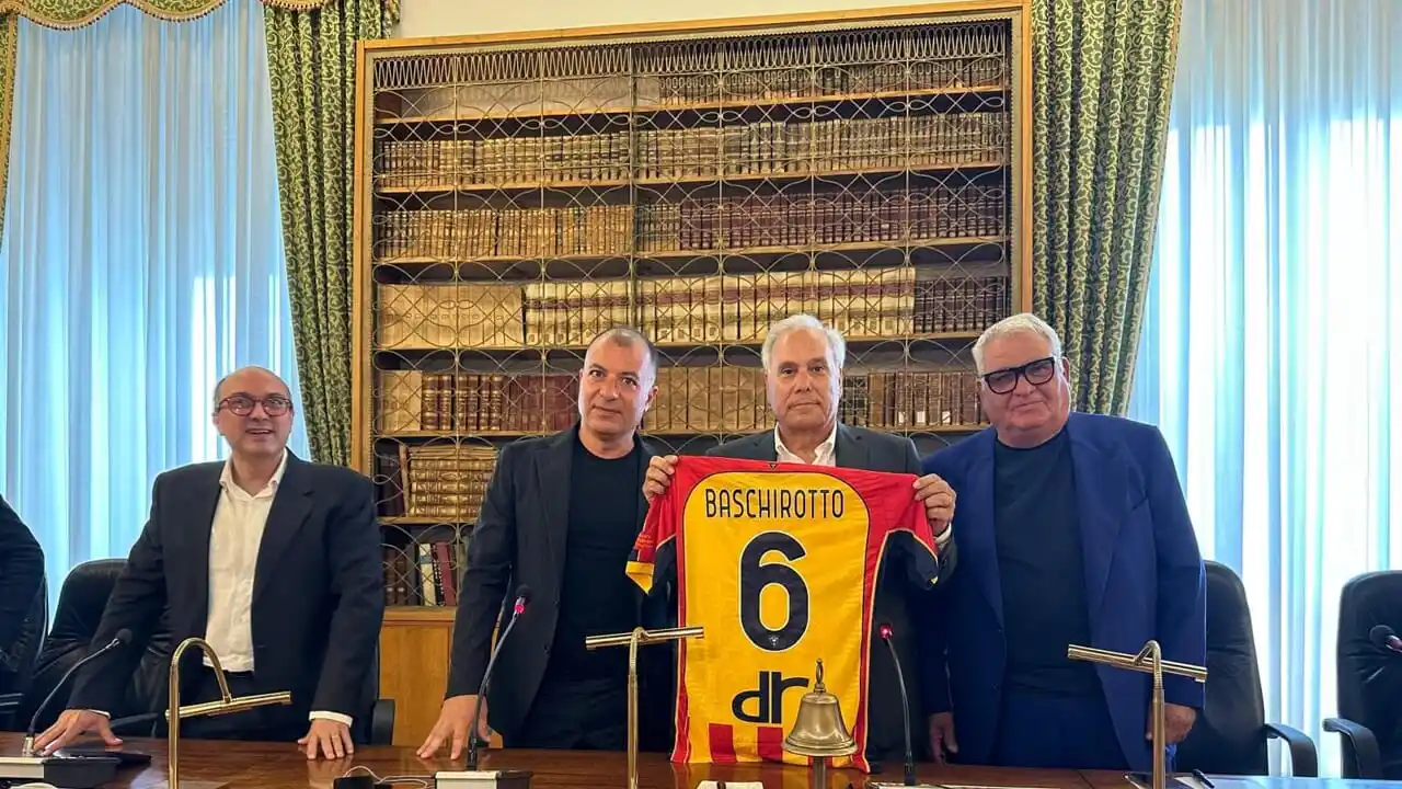 Image from LeccePrima.it: Tributi al "modello Lecce": il territorio celebra la stagione dei gial...