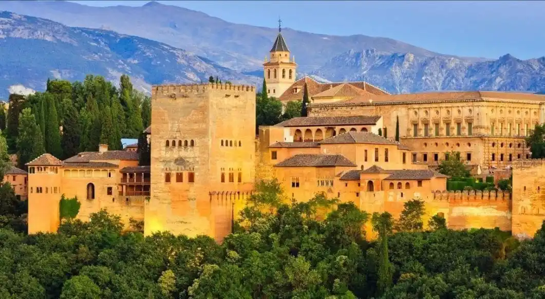 Image from Mago de los Viajes 🧙‍♂: ‼️ Granada ‼️  ⚠️ Aviso: Puede agotarse o subir de precio rápidamente....