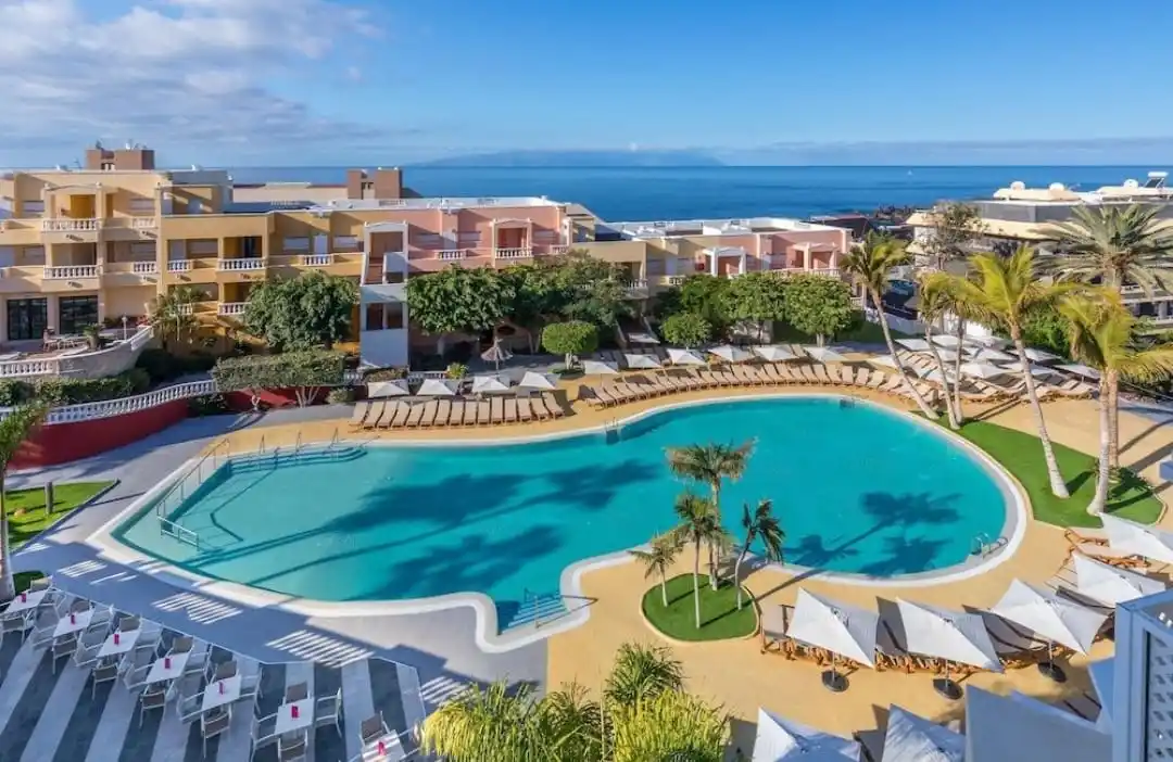 Image from Mago de los Viajes 🧙♂: ‼️ Tenerife + Siam Park ‼️ 🧙♂Tenerife: 3 Noches Hotel 4* + ¡Todo in...