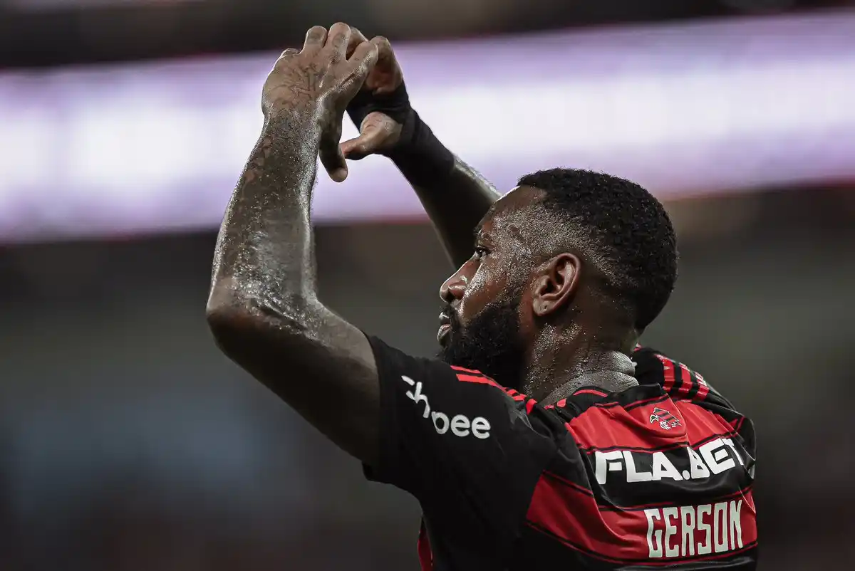 Image from 𝑱.𝑬 𝑫𝑰𝑽𝑼𝑳𝑮𝑨𝑪̧𝑶̃𝑬𝑺📰: *⚠️ Além da multa de 25 milhões de euros (R$ 159 milhões), Flamengo co...