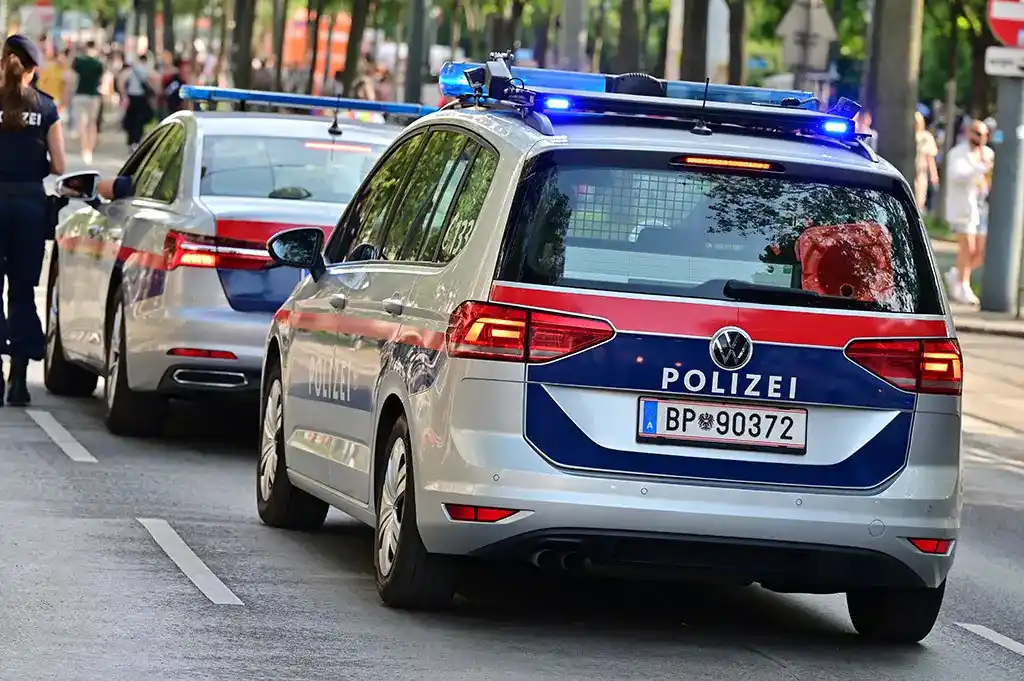 Image from Actu17: 🔴 Autriche : Un ancien élève tue dix personnes par balles dans un éta...