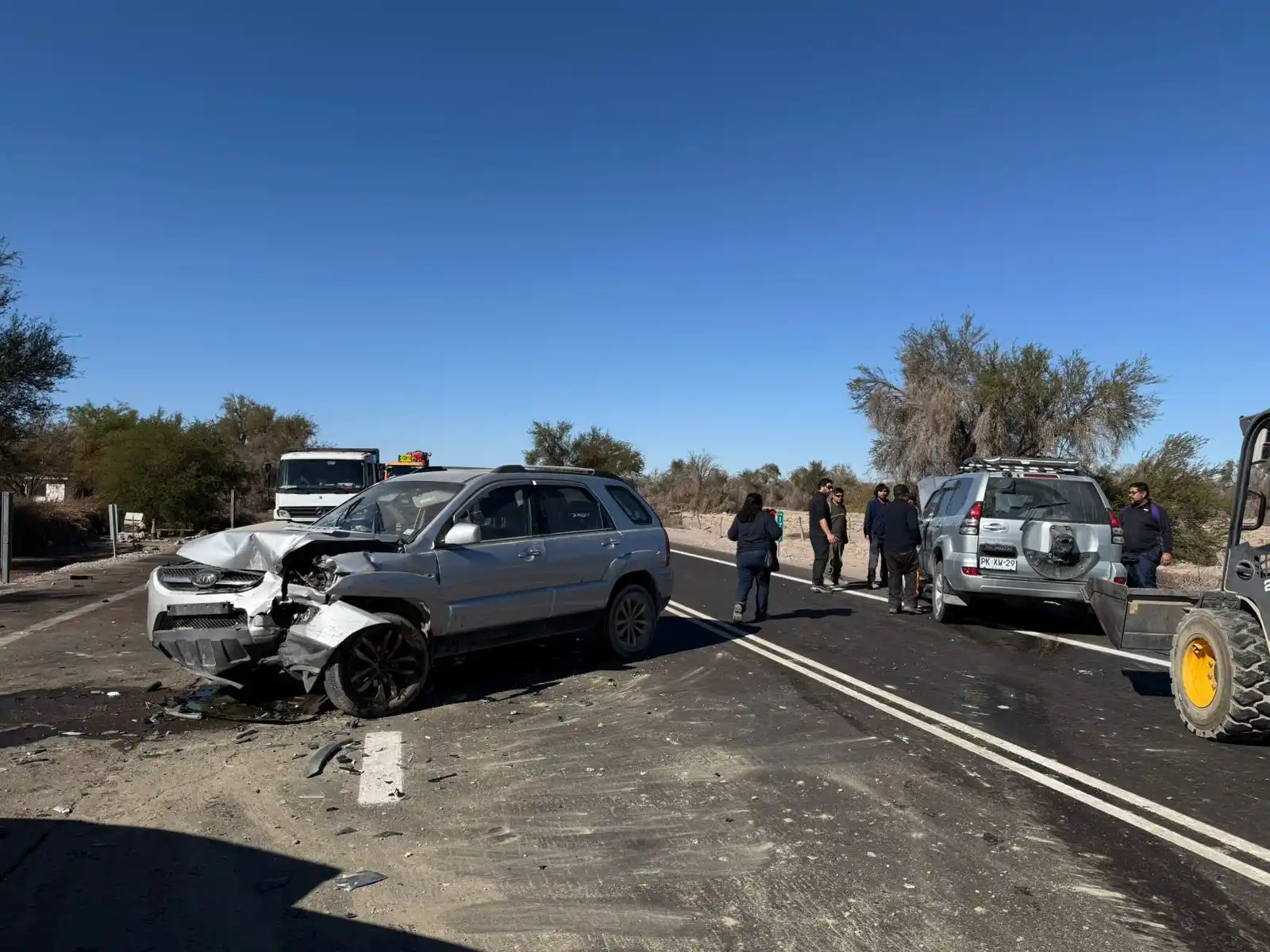 Image from REVOLVIENDO EL GALLINERO IQUIQUE: Múltiple colisión vehicular Ruta A-5 Sector Conaf 5 personas lesionada...