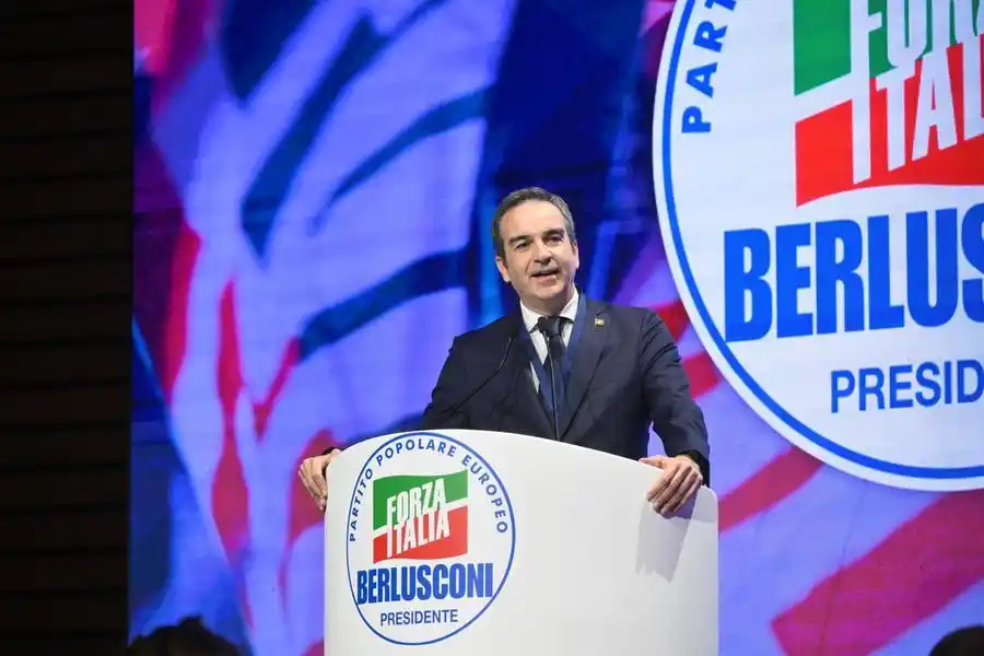 Image from Domani: *Sotto inchiesta il presidente Occhiuto. Bufera giudiziaria sulla Regi...
