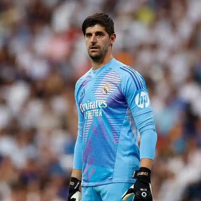 Image from Tiempo de Juego COPE: 🔴 ÚLTIMA HORA | Comunicado del @realmadrid 🚑 Thibaut Courtois sufr...