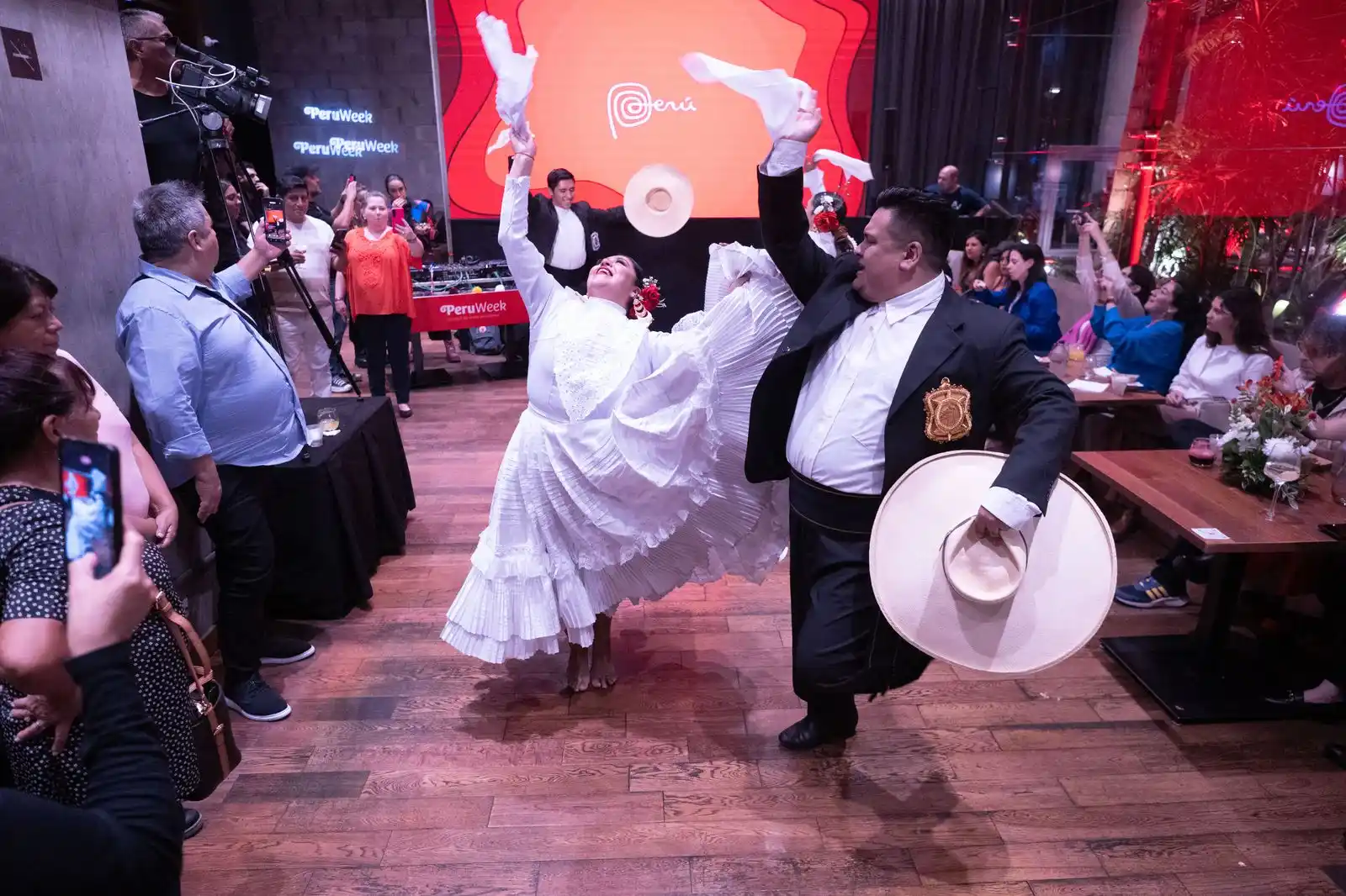 PROMPERÚ Oficial post