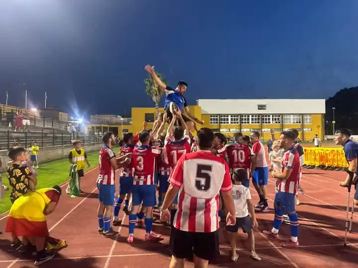 Image from Carmen Álvarez 🔻: EL FÚTBOL DE SANLÚQUEÑO ESTÁ DE ENHORABUENA 👏👏👏Más buenas noticia...