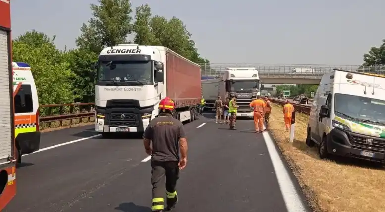 Image from ModenaToday: Incidente con quattro feriti in A22, traffico bloccato a Campogalliano...