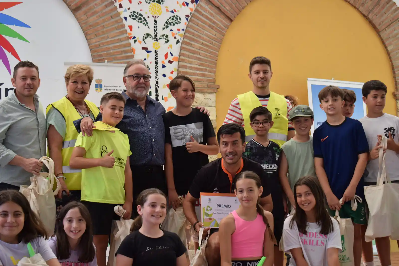 Image from Alhaurín de la Torre, Calidad de Vida: EL ALUMNADO DE PRIMARIA SE UNE A LA CONMEMORACIÓN DEL DÍA DEL MEDIO AM...