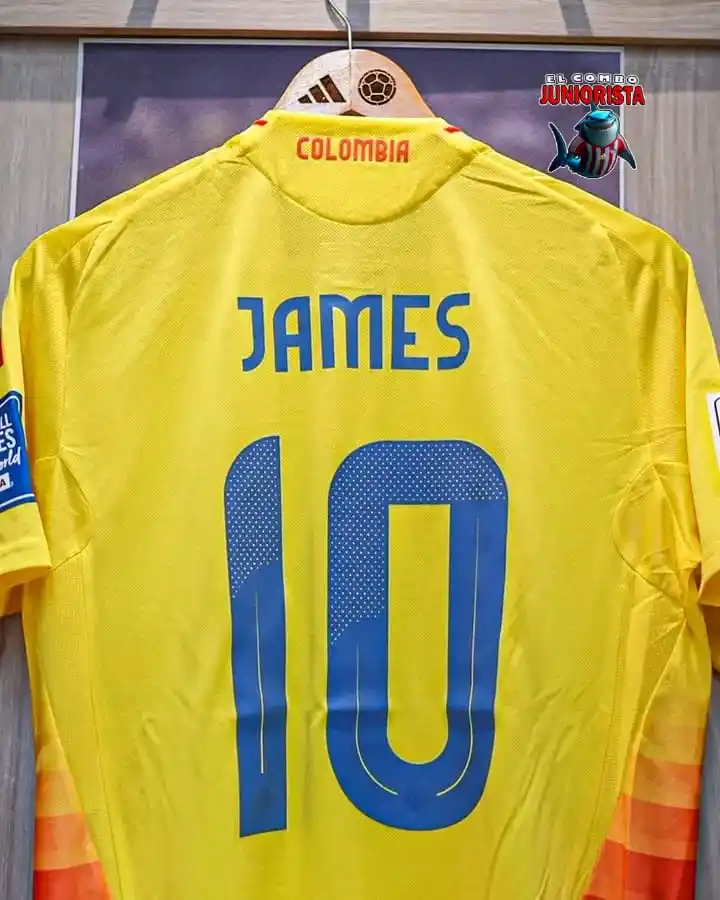 Image from El Combo Juniorista 💪🏻🦈🇦🇹♥️: 📸 ¡𝗟𝗮 𝗺𝗮́𝘀 𝗹𝗶𝗻𝗱𝗮 𝗱𝗲𝗹 𝗠𝗨𝗡𝗗𝗢! 😍  🇨🇴 🆚 🇵🇪  <a cl...