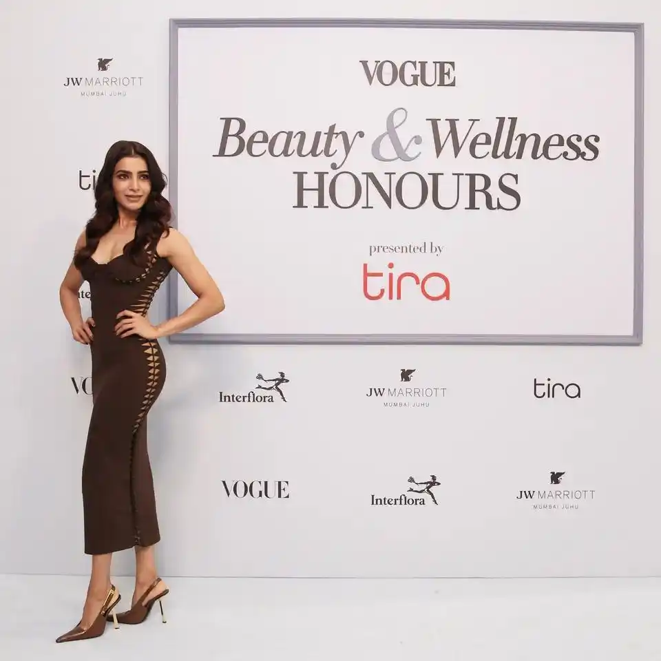 Image from Vogue India: Samantha Ruth Prabhu's sculpted bodycon dress came with a cutout twist...