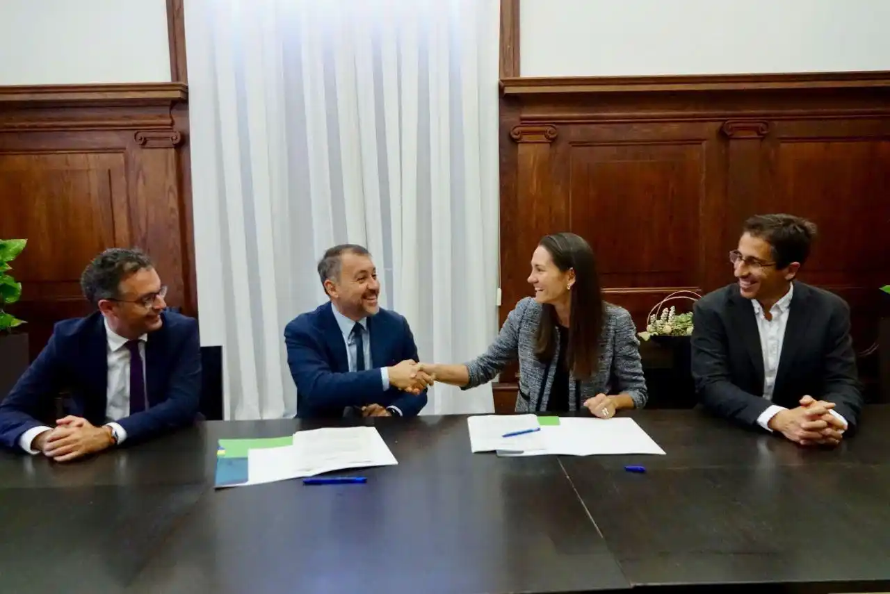 Image from Prensa - Ayuntamiento de Santa Cruz de Tenerife: 👉🏽 *Santa Cruz y Fundación Moeve renuevan su compromiso con la soste...