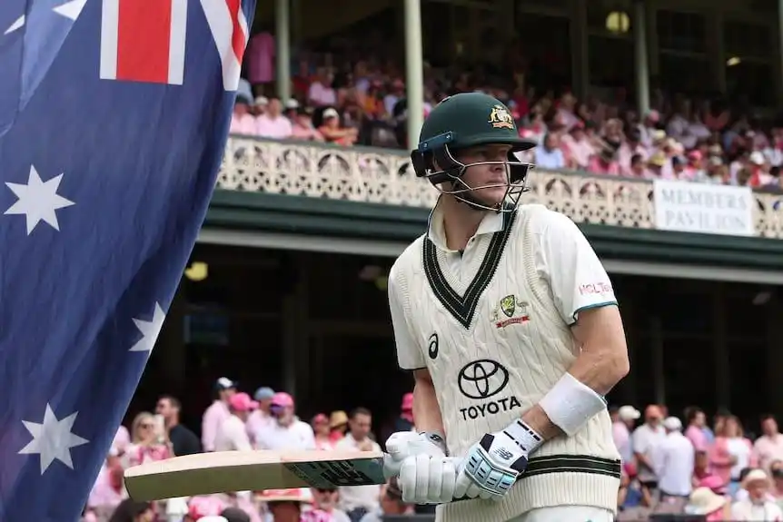 Image from World Cricket Updates: Steve Smith continues his dream form in Tests! 🇦🇺🤝 After back-to-b...