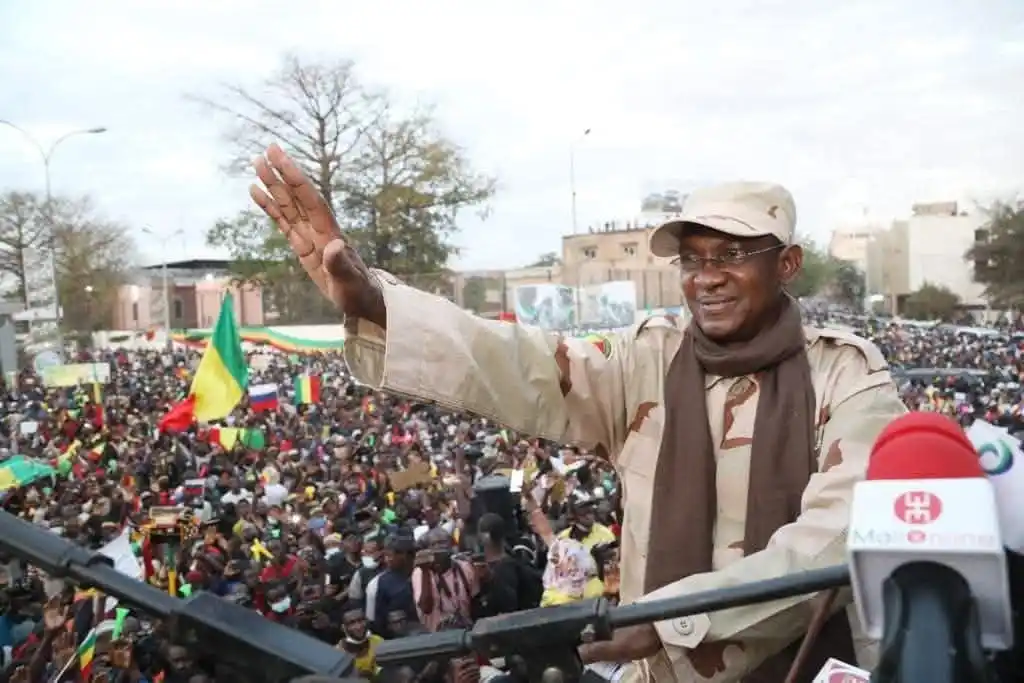 Image from Le Méhari Post de Mohamed AG Ahmedou du MTRM: CHOGUEL MAÏGA : LE PREMIER MINISTRE DE LA DIVERSION Il y a des Premie...