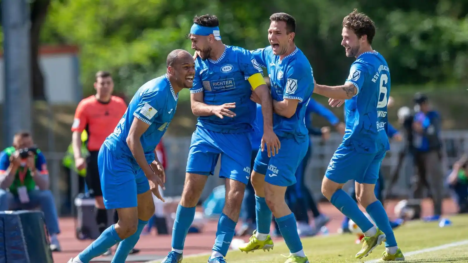 Image from MOZ-Sport: ⚽ *Fußball-Oberliga: Warum der RSV Stahnsdorf für Wismut Gera die Daum...