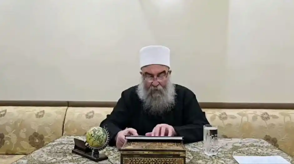 Image from قناة اليوم: حكمت الهجري يؤكد استمرار حالة النفير العام في السويداء جنوبي سوريا أك...