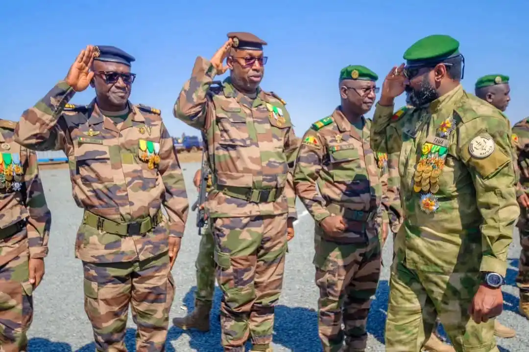 Image from Le Méhari Post de Mohamed AG Ahmedou du MTRM: Une armée sacrifiée : quand la guerre profite plus à l’élite qu’au sol...