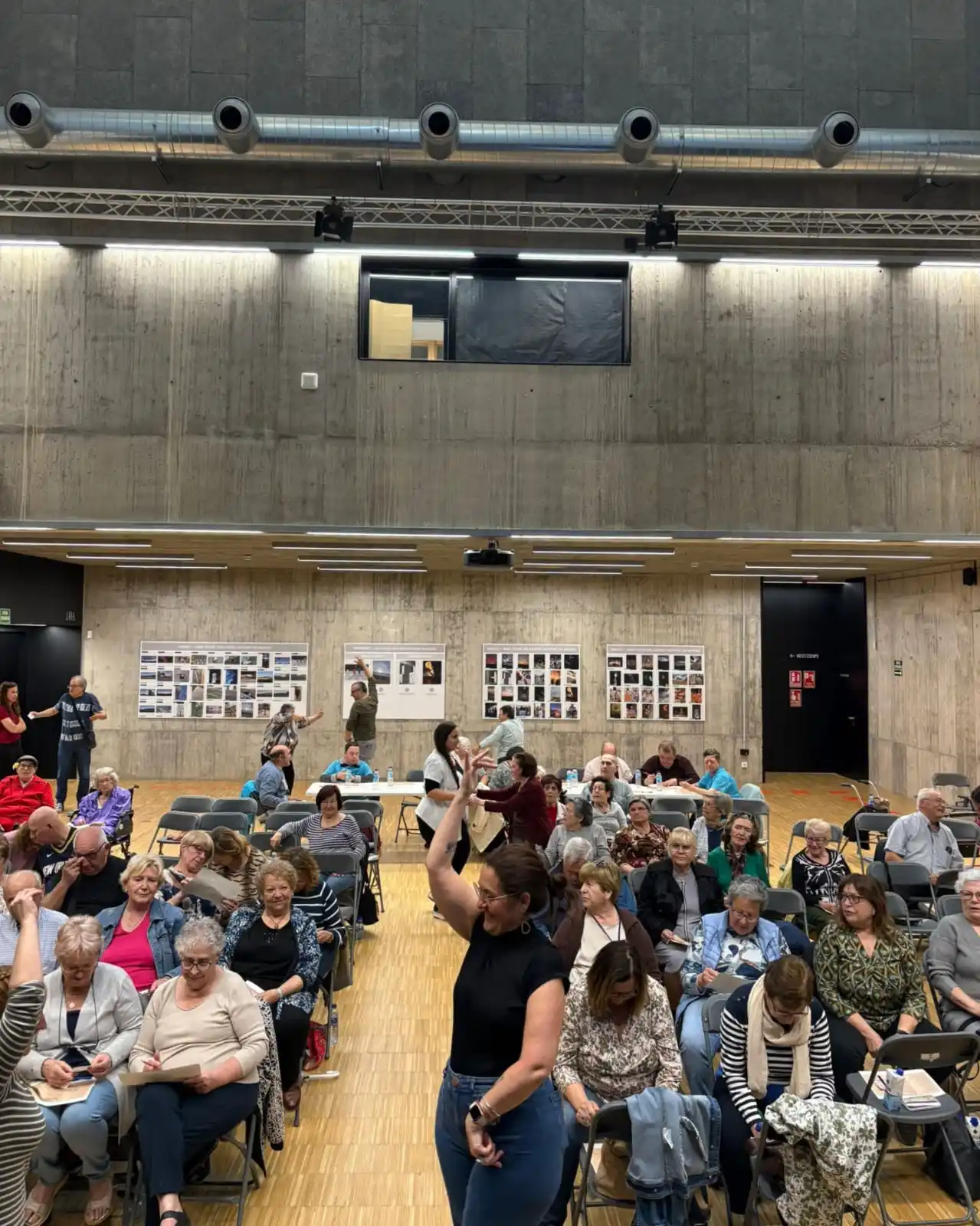 Image from Asociación Bienestar y Desarrollo - Grupo ABD: 🎉 Aquest mes hem celebrat la _Setmana de la Gent Gran a Sant Vicenç d...