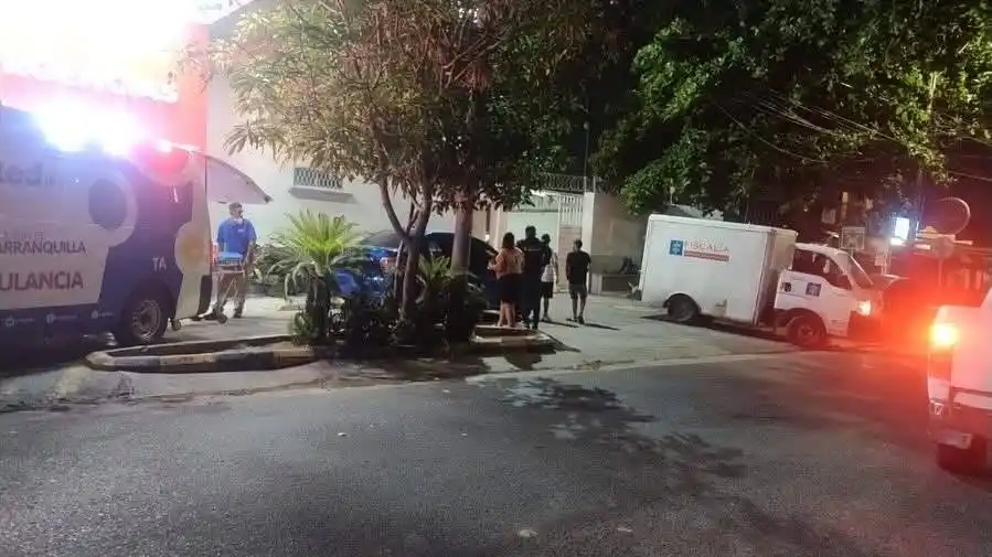 Image from Malambo News Canal Informativo: Ataque a bala en el barrio La Manga, Barranquilla Las víctimas se d...