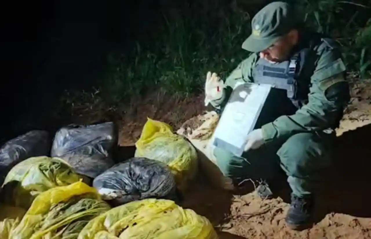 Image from SEGURIDAD NACIONAL Y DEFENSA (🇦🇷🦁 No Oficial): ⭕️ Escuadrón 10 “Eldorado” - Unidad de Investigaciones de Delitos Comp...