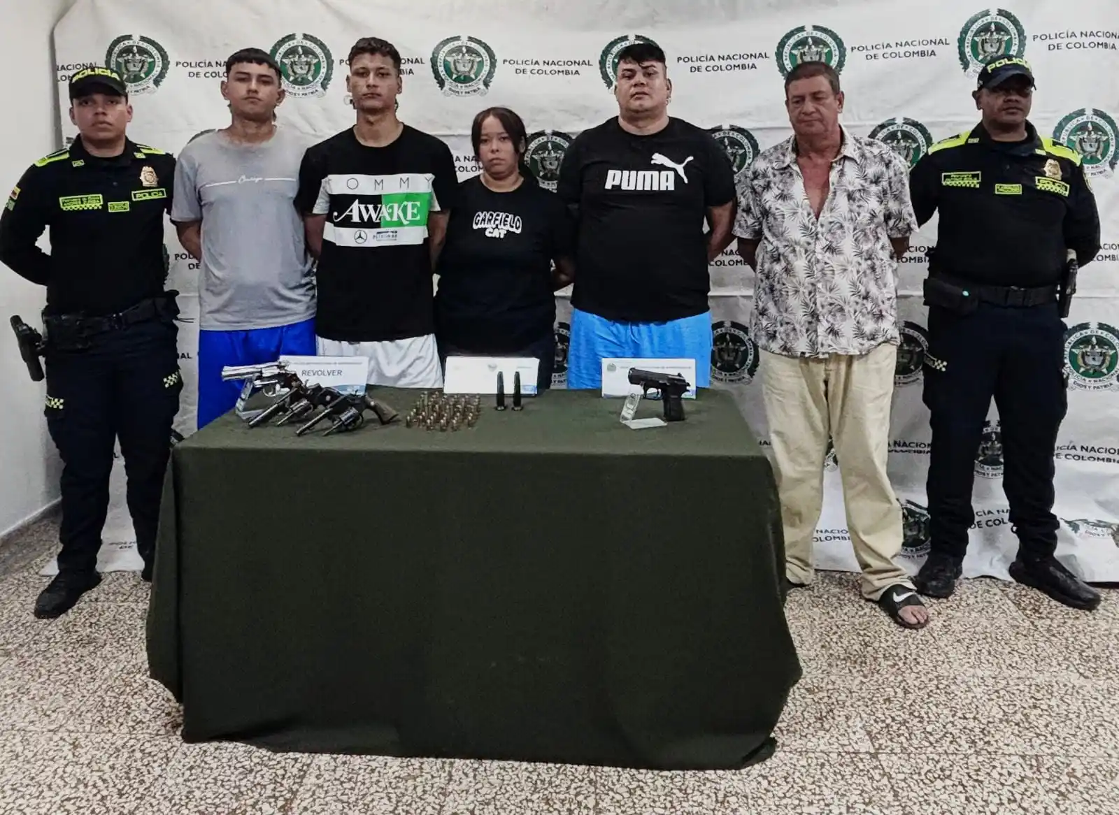 Image from Malambo News Canal Informativo: *GOLPE CONTUNDENTE CONTRA LA CRIMINALIDAD: CINCO CAPTURADOS Y ARMAS IN...