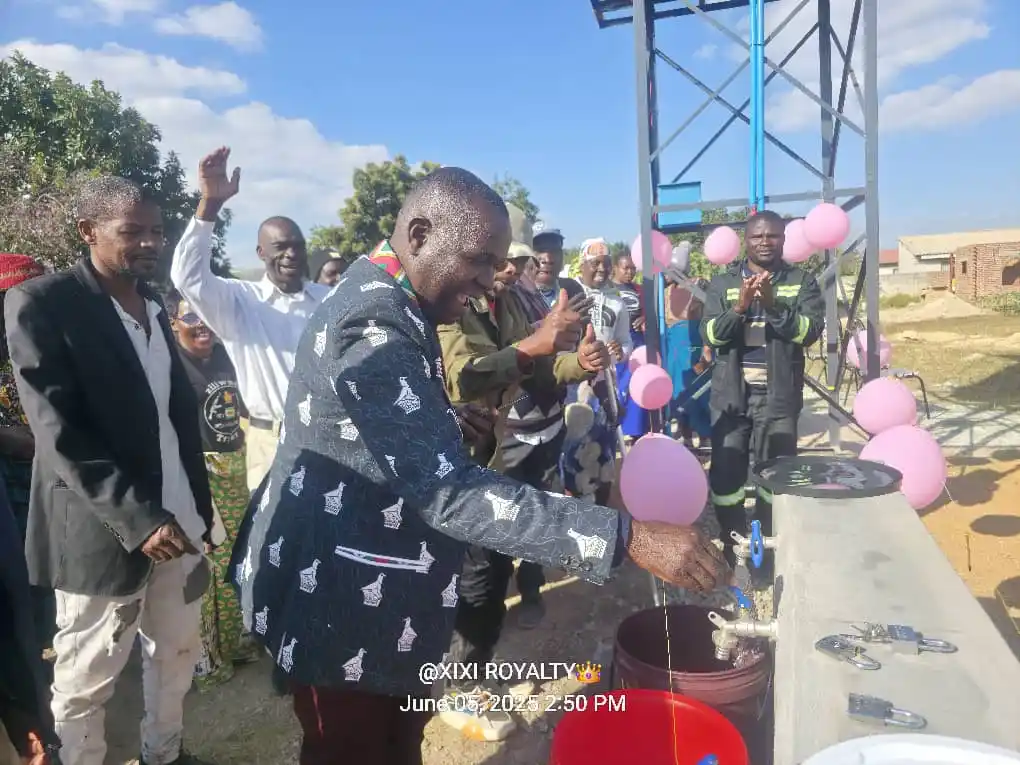 Image from Developments In Local Authorities In Zimbabwe Updates: *HON. WASHINGTON ZHANDA VAKAVHURA CHIBHORANI MU WARD 9, GOROMONZI SOUT...