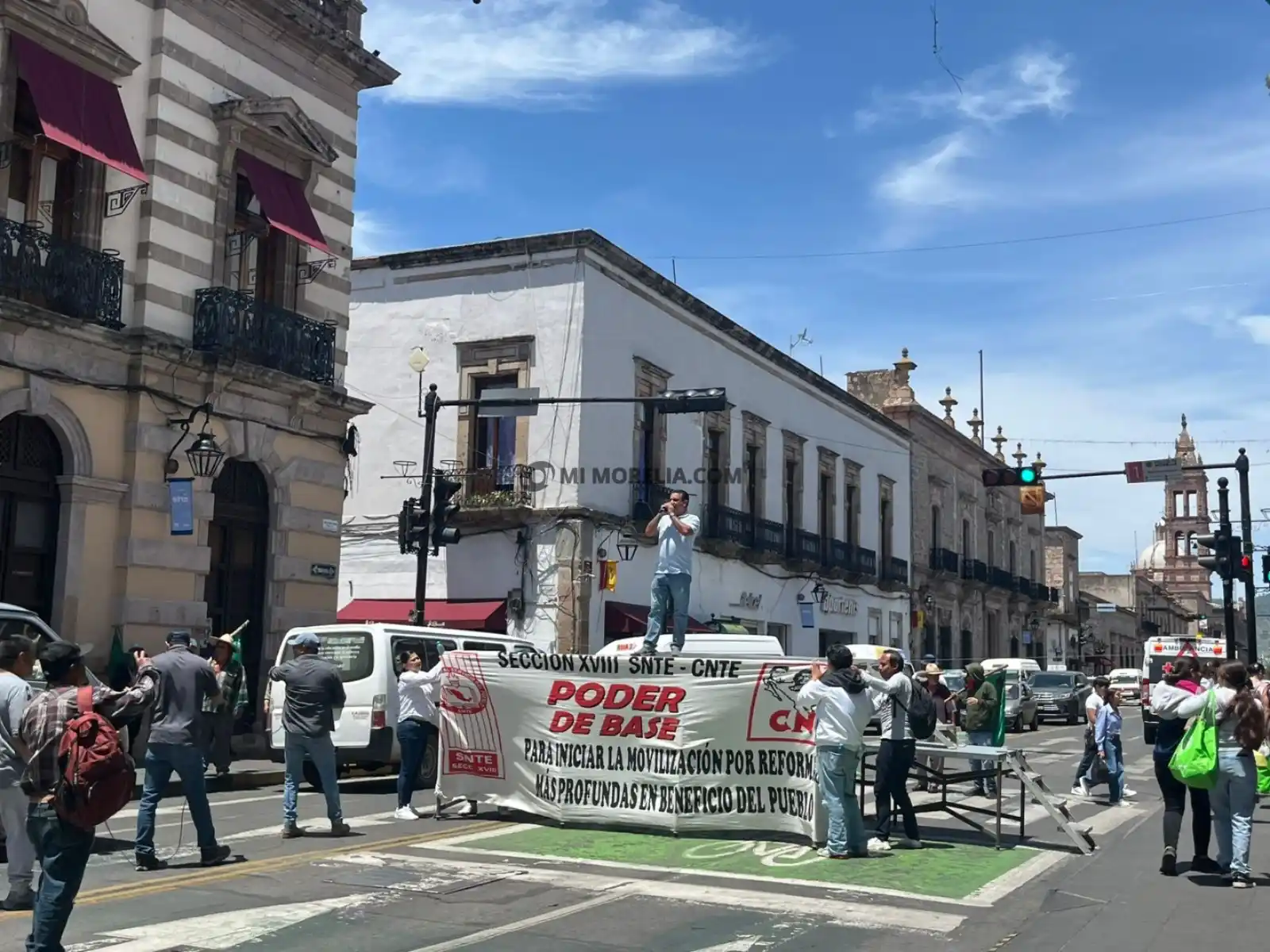 Image from MiMorelia.com Noticias: *Marcha de la CNTE llega al primer cuadro de la ciudad*...