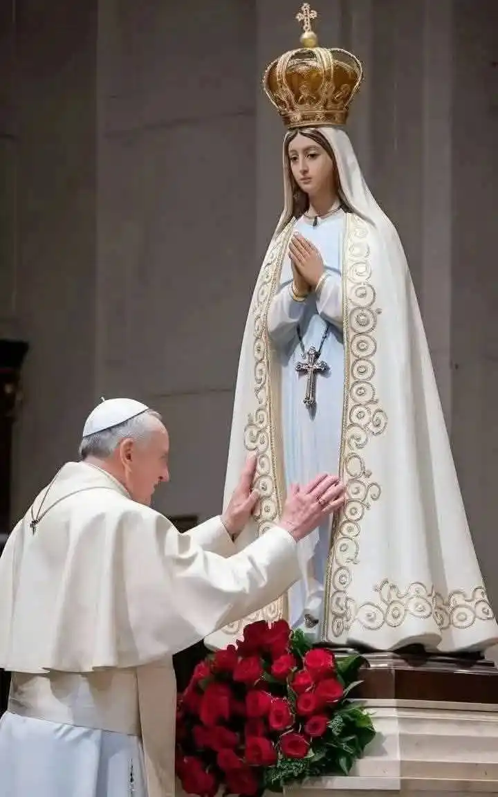 Image from DIVINE RETREAT UPDATES AND PRAYERS: *MY EVENING REFLECTION* TOPIC: *MARY IS THE MOTHER WHO NEVER FAILS..*...