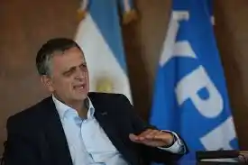 Image from Mda Investing * Inversiones & Educacion Financiera * 🇦🇷 : *No todo pasa por ENI:* El CEO y presidente de YPF, Horacio Marín, con...