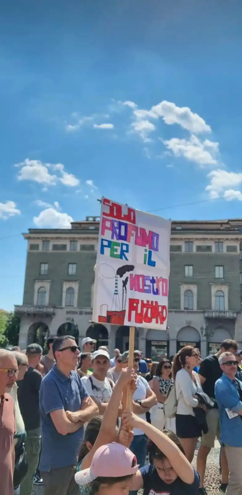 Rete Attivisti Bergamaschi - "BLOCCHIAMO per sempre i nuovi inceneritori ☠️ in progetto in Lombardia" post