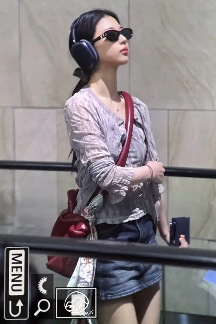 Image from rukafyi | Slow Update: 250518 - [PREVIEW] RUKA at SIN airport Singapore 🛫 Korea ✨  <a class=...