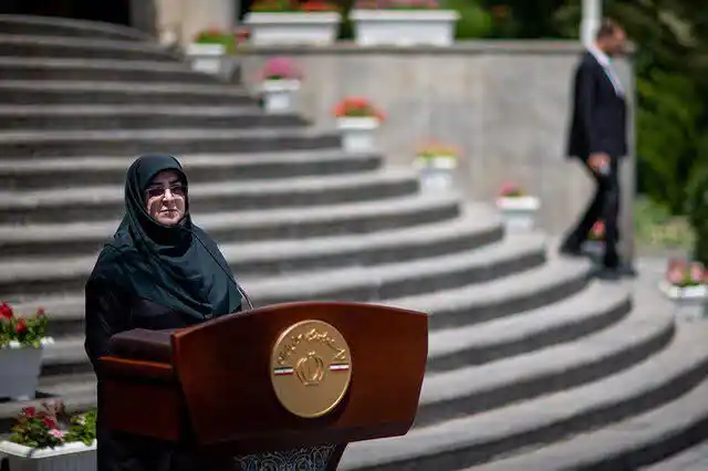 Image from خبر بابل: مهاجرانی: دستور رئیسجمهور پرداخت کالابرگ به هفت دهک است سخنگوی دولت:...