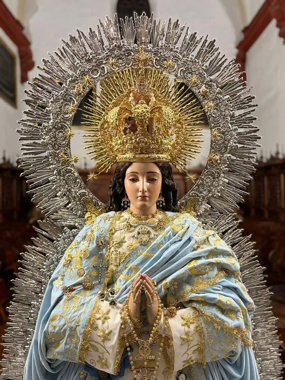 Image from La Algaba Cofrade: Nuestra Purísima Concepción Coronada...