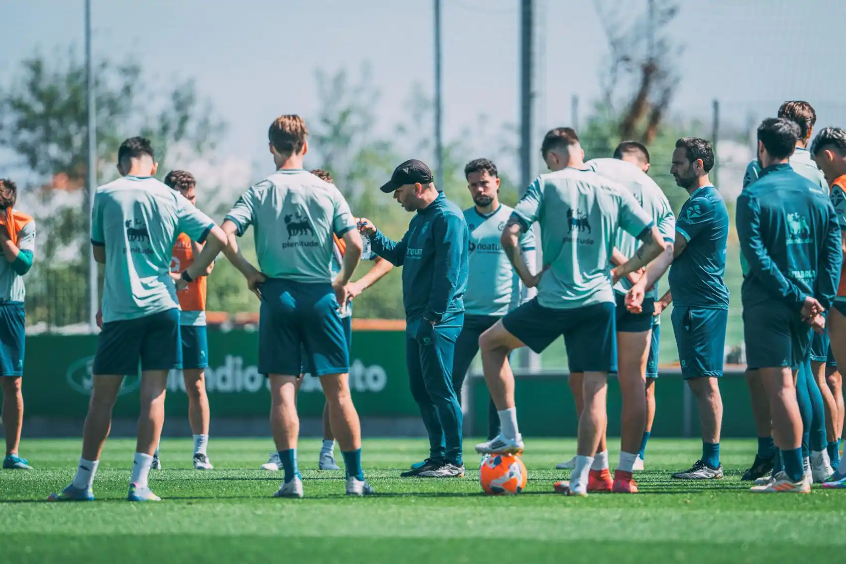 Image from Real Racing Club: 📝 PREVIA | Racing y Club Deportivo Eldense se juegan tres importantes...