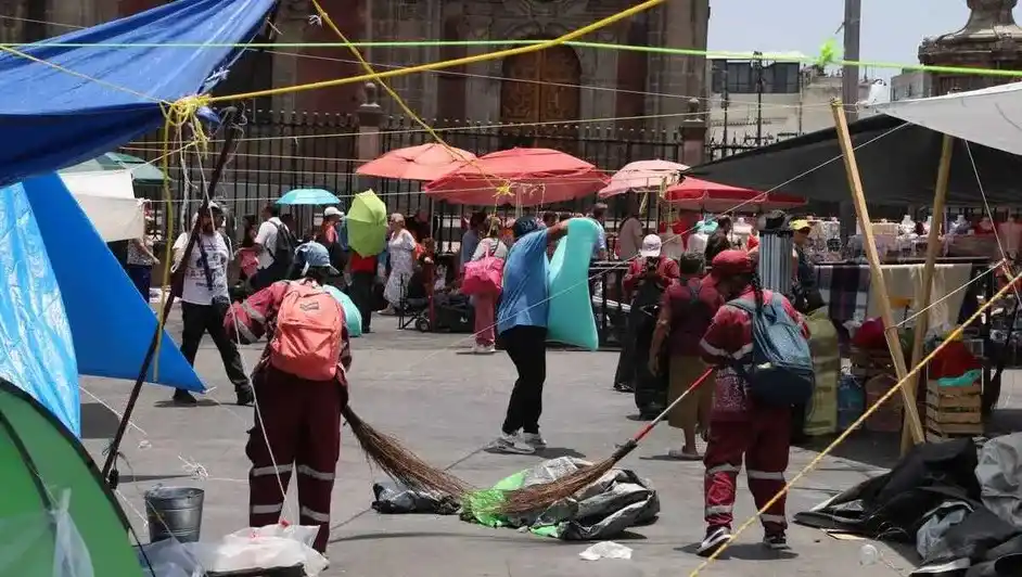 Image from Milenio Noticias 🗞️📺: *"Volveremos": CNTE declara receso tras 24 días de huelga nacional, pe...