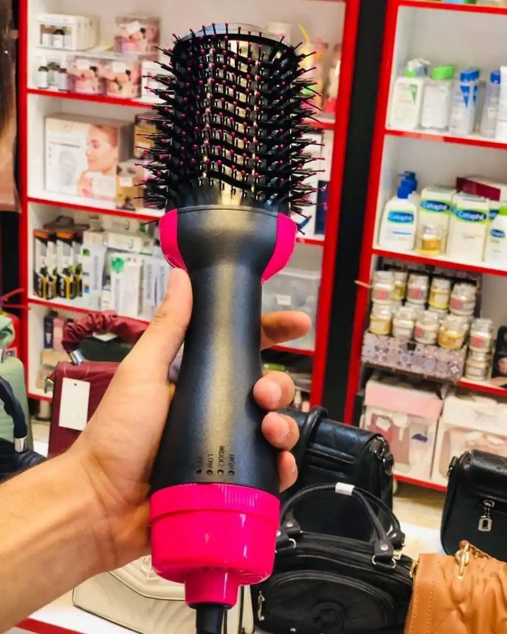 Image from مجمع لانوار 🛍️: زلزال الاسعار بس يمنا فرجة شعر حرارية شسوار فرجة مشط حرارة 3 سرعات....