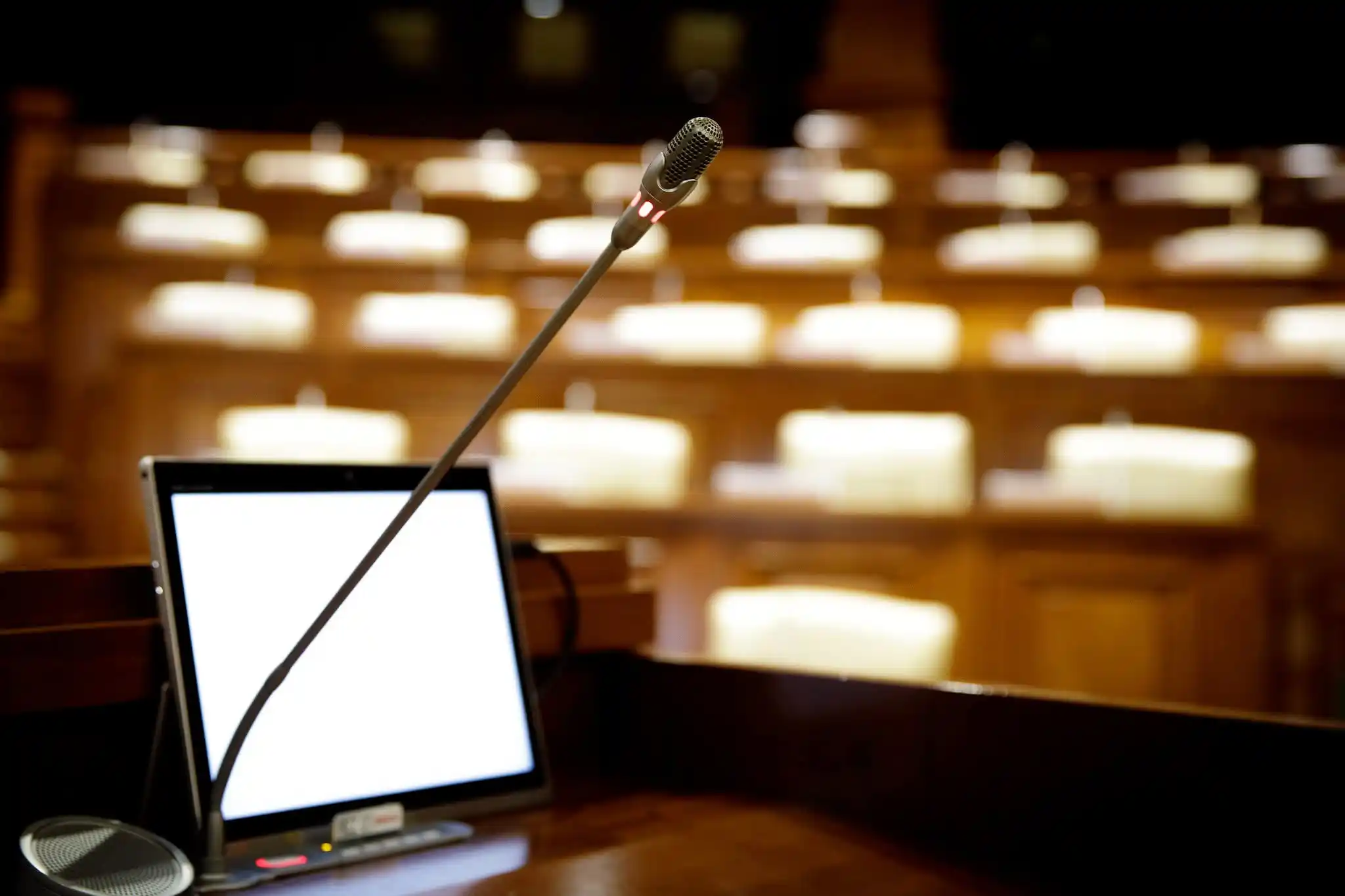 Parlamentul Republicii Moldova post