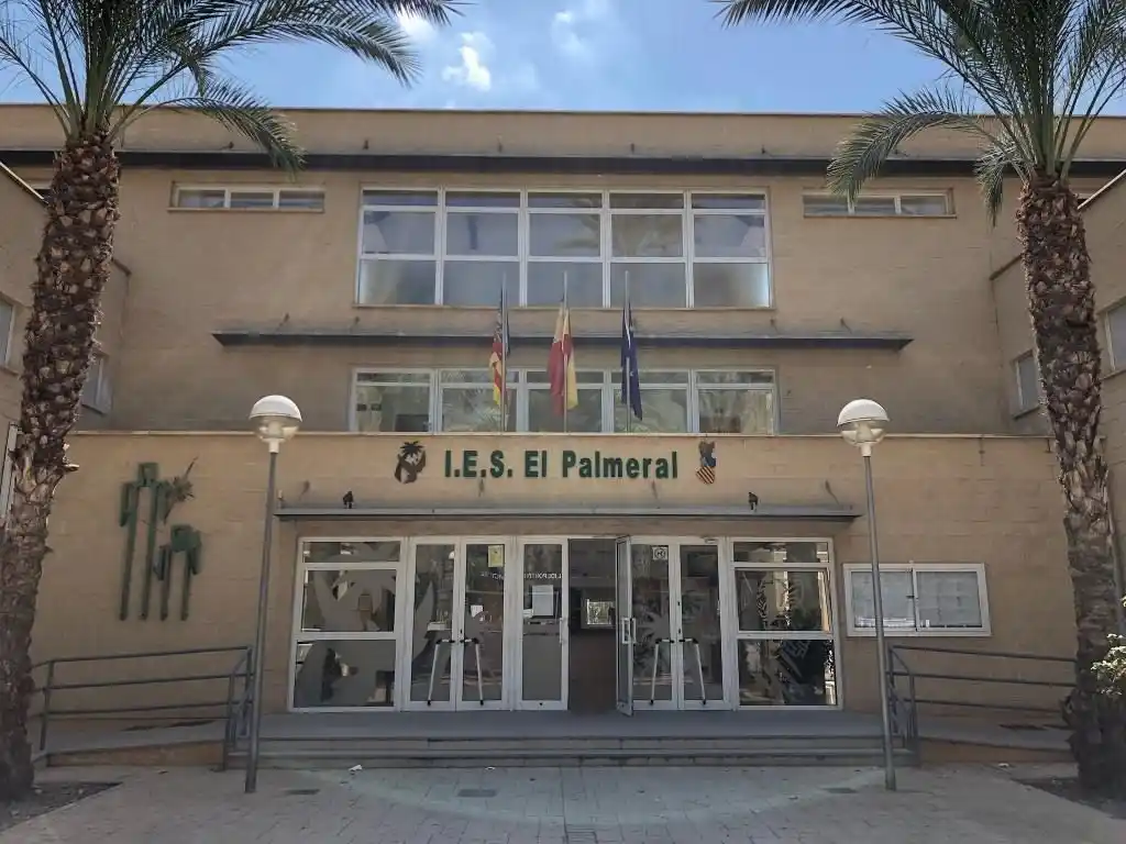 Image from ANPE CV - Sindicato profesional de Educación Pública: *Creación del CIPFP El Palmeral, por transformación del Instituto de E...