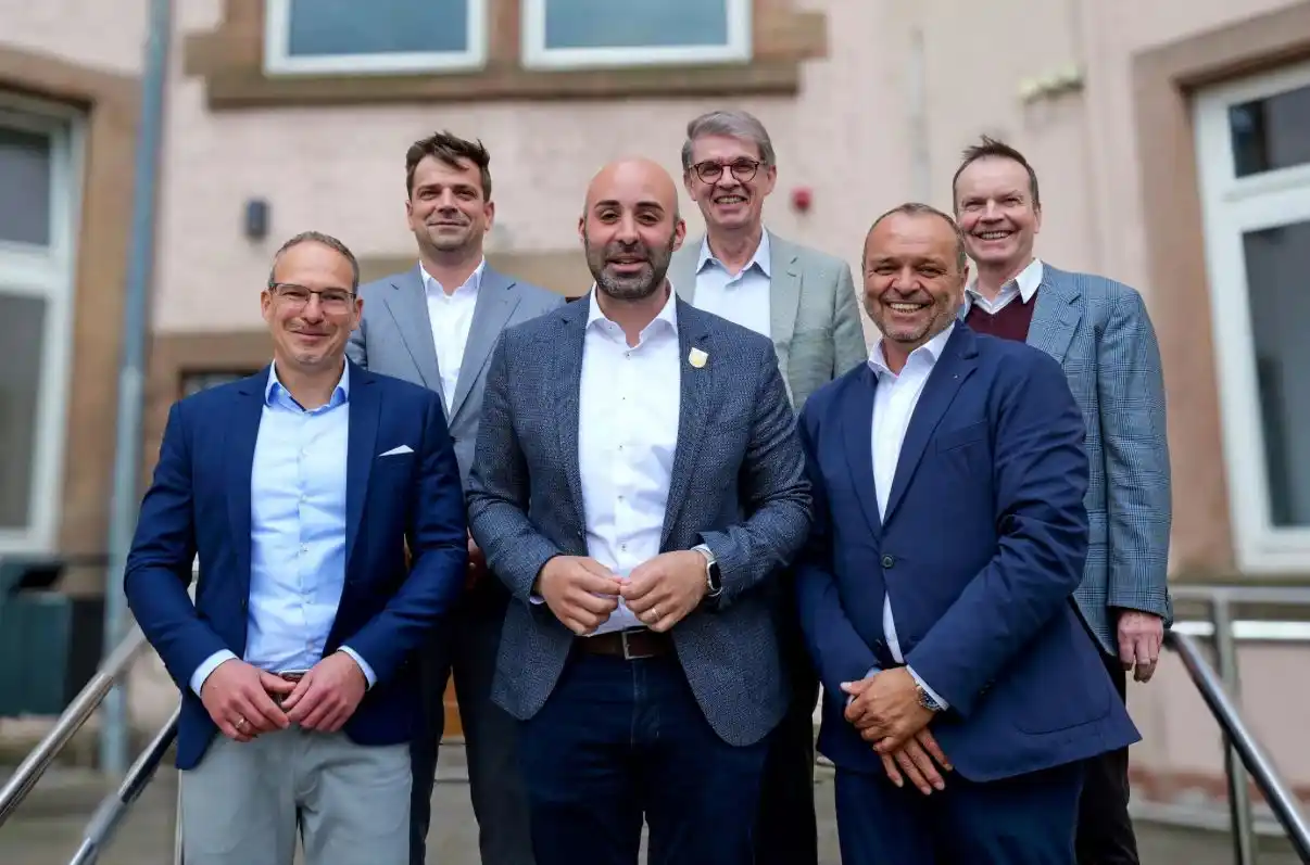Image from Sickingenstadt Landstuhl - Infos vom Stadtbürgermeister und seinem Team: 🔥 Großwäscherei Elis bleibt in Landstuhl – und investiert in unsere Z...