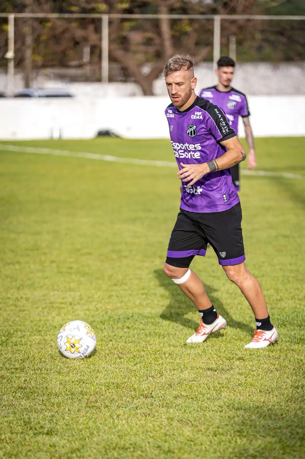 Image from Ceará Sporting Club: https://www.instagram.com/p/DKkxgwxpaRl/?igsh=cnJkMDh1MnRtMGhn Apront...
