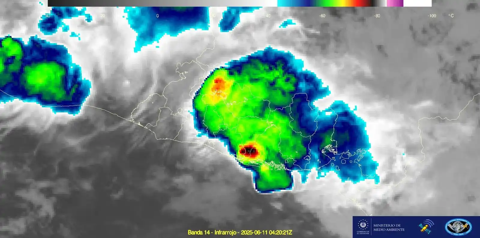 Image from Ministerio de Medio Ambiente El Salvador: Imagen de satélite muestra lluvias y tormentas de fuerte intensidad, s...