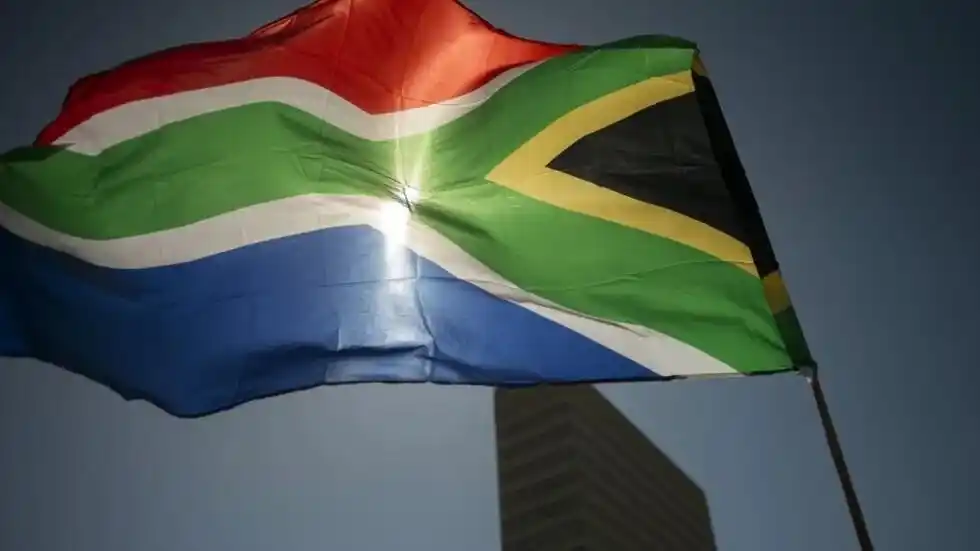Image from SenCaféActu : Le président sud-africain Cyril Ramaphosa a annoncé, mardi, le lanceme...
