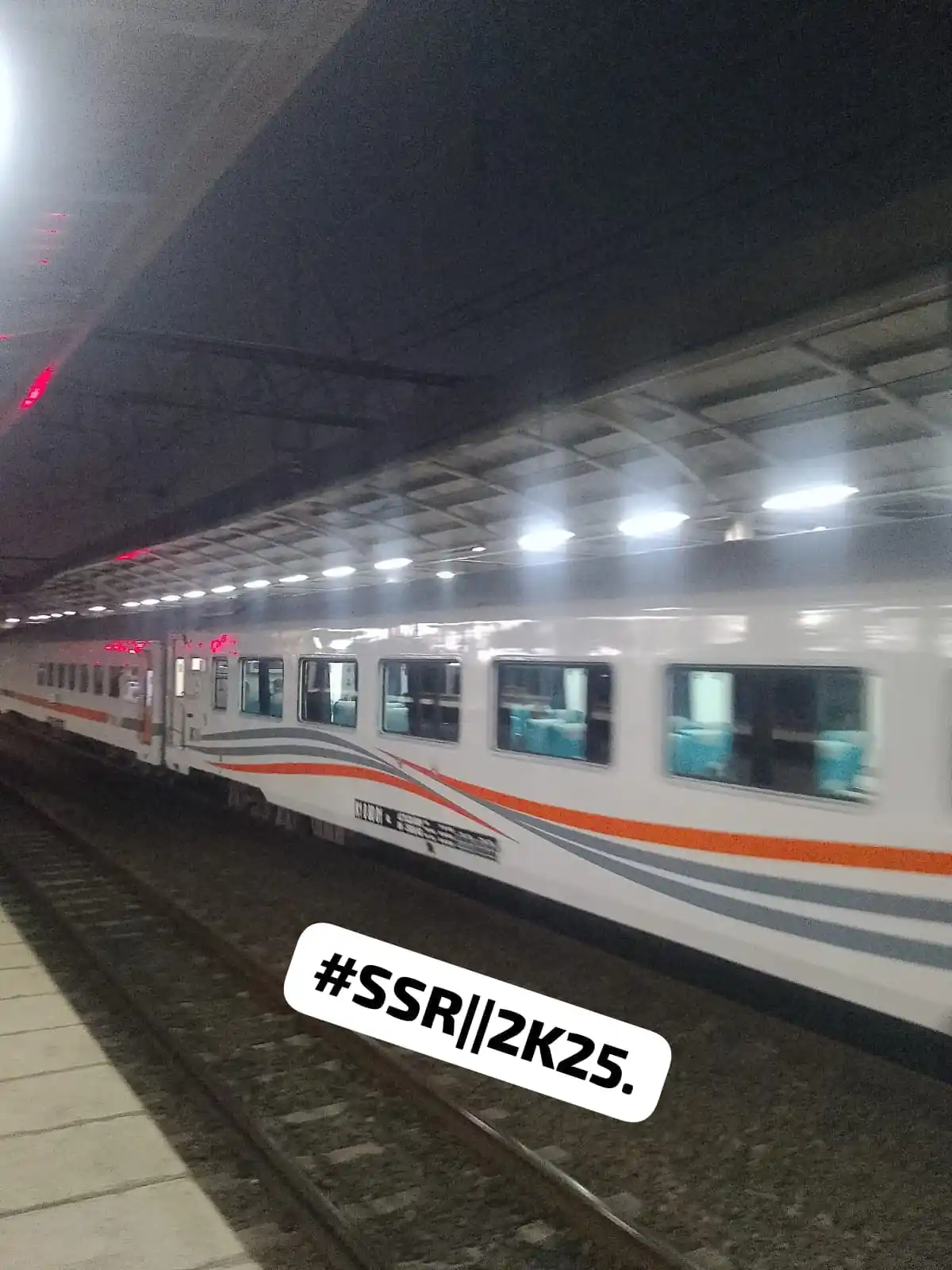 Image from SSR || Seputar Sensus Railfans.: Oalah ini yg kmrn pas 162 Bangunkarta malah gangguan rem sampe telat 1...
