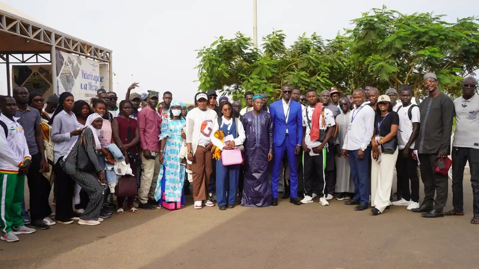 Image from SenCaféActu : *Top 5 du 10 juin 2025* • Migration circulaire : 49 Sénégalais en par...