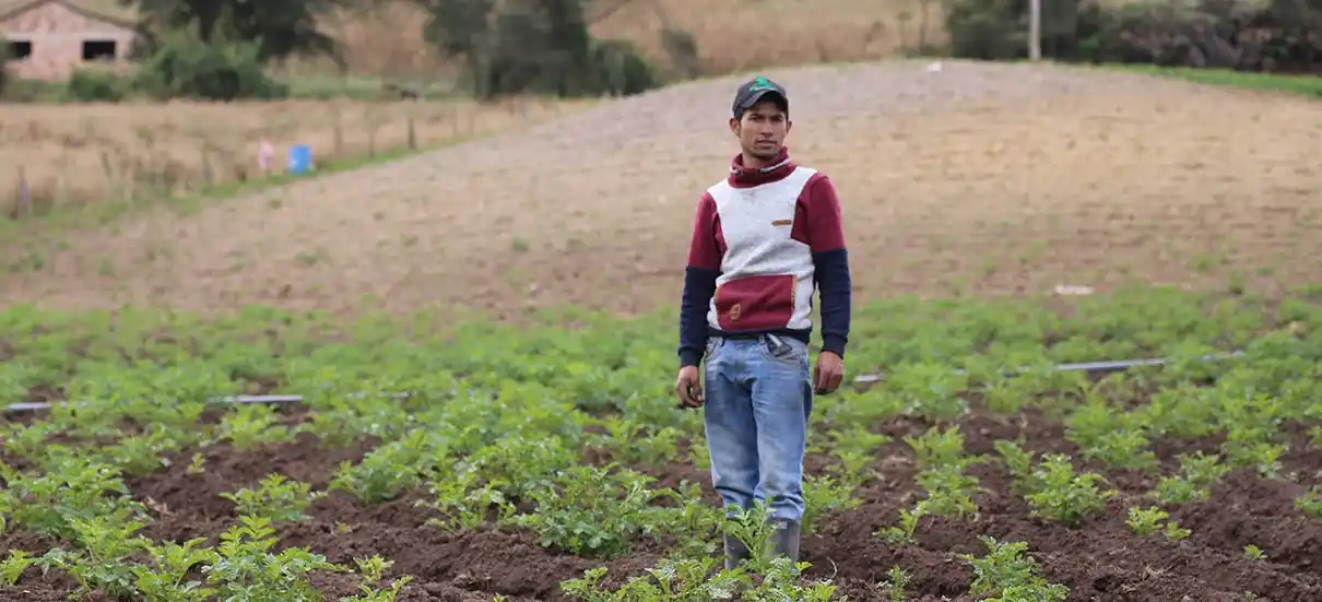 Image from Ministerio de Agricultura y Desarrollo Rural: *Avanzamos en inclusión financiera rural* A través de Finagro (Fondo d...