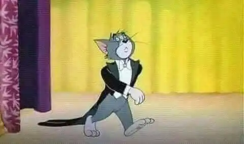 Image from إنسى همگ بقناة الشايب ☻🌱 .: - لما حد يناديني في البيت عشان اضرب العيال الصغيره 😂😂...