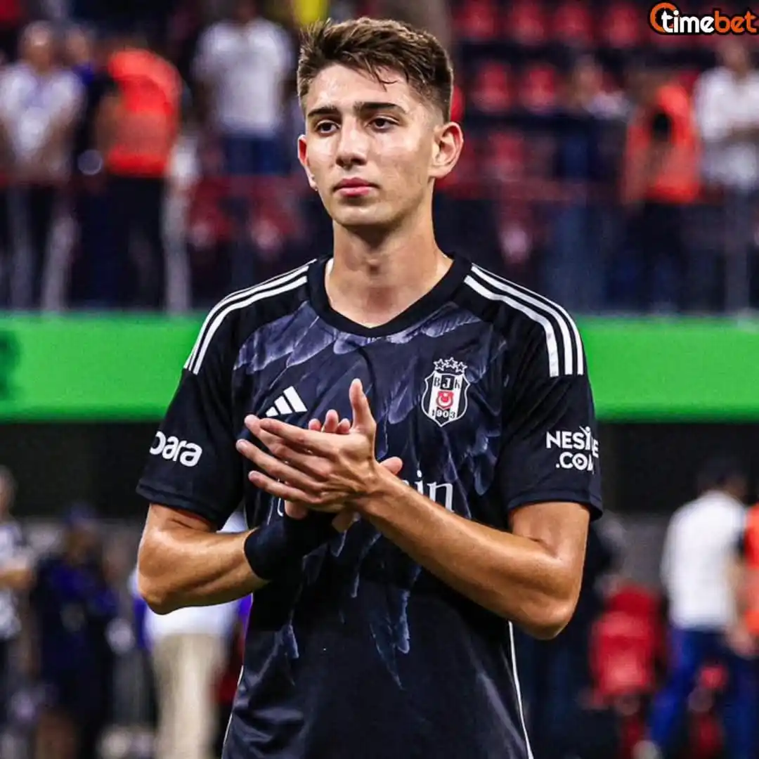 Image from SÜLEYMAN SEBA: ✨ Avrupa Kulüpleri Peşinde! 🔍 Beşiktaş’ın genç yeteneği Demir Ege Tı...