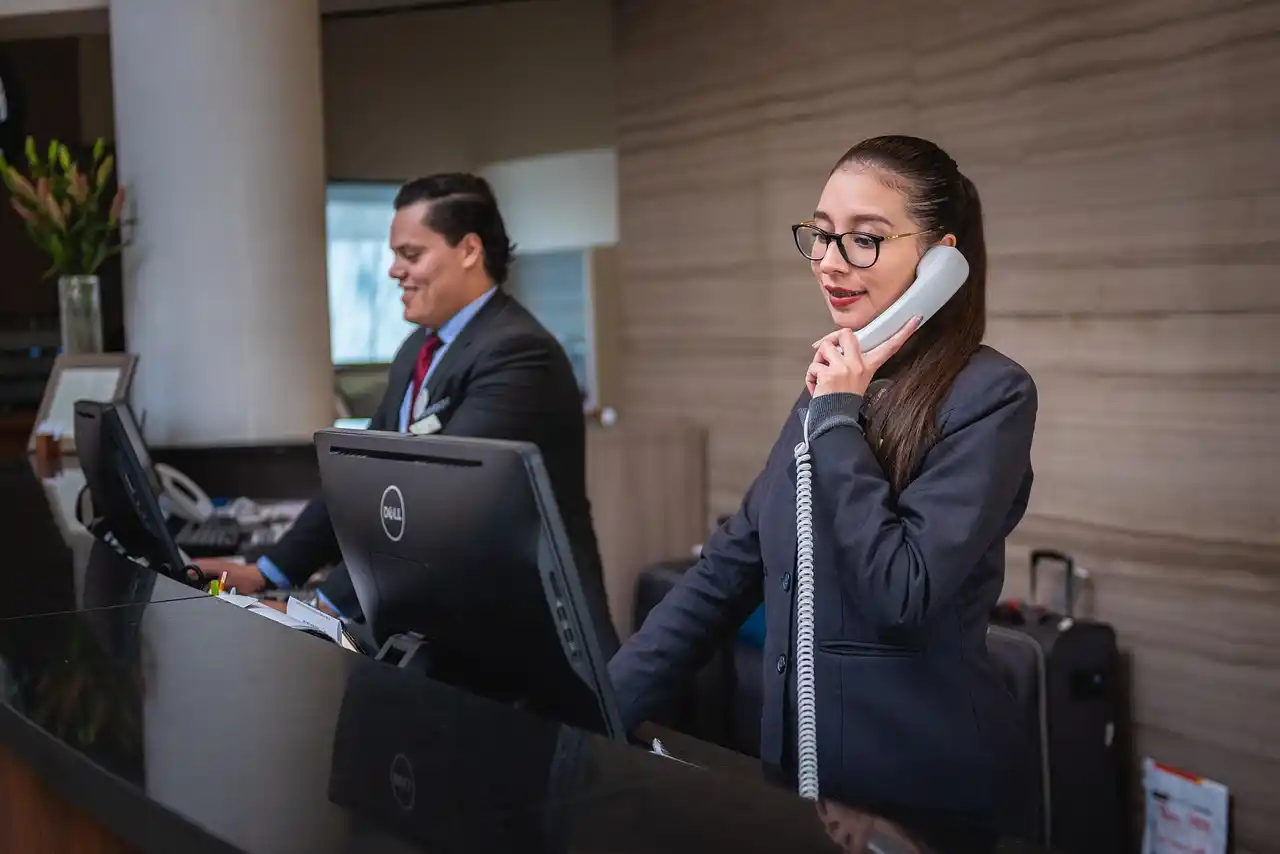 Image from Comunicación Judicial Río Negro: 🏨Condenan a una empresa hotelera que desconoció certificados médicos ...